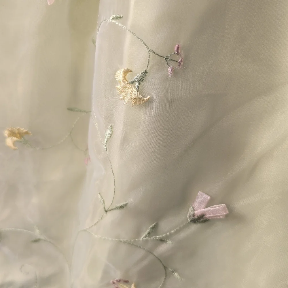 Elegant Light Green Sleeveless Spring or‎ Easter Dress